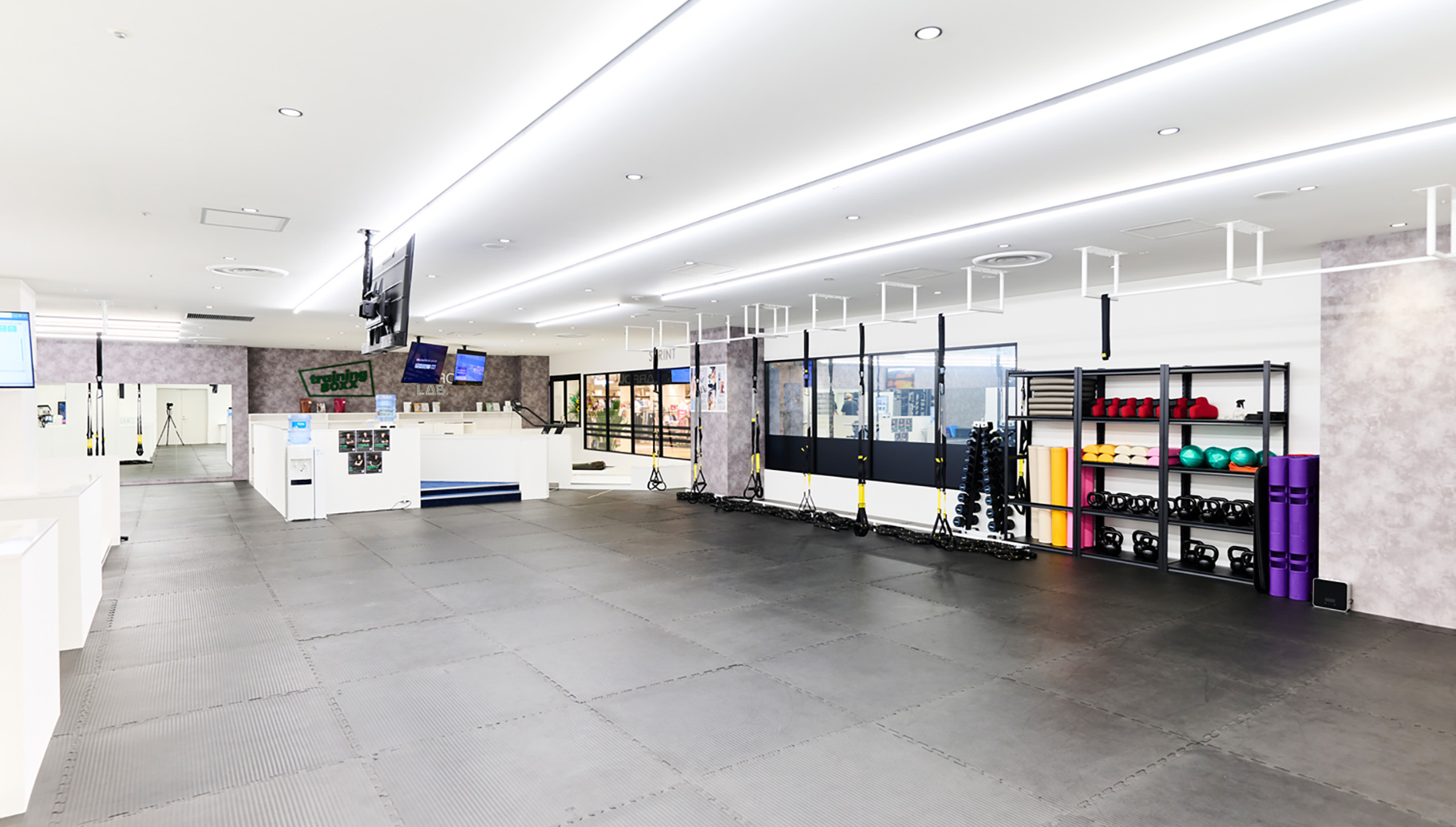 トレーニングボックス 川崎ルフロン店